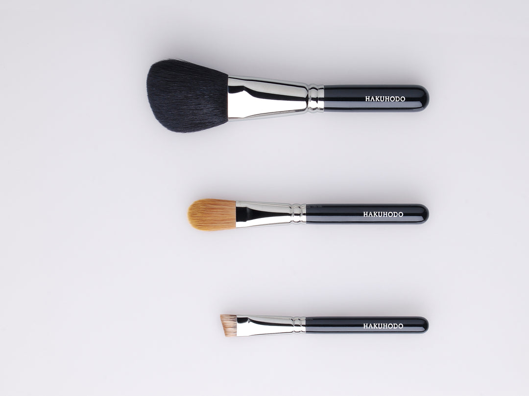未使用 HAKUHODO 白鳳堂 化粧筆 朱軸 4本 110 143 127 未使用 HAKUHODO 白鳳堂 化粧筆 朱軸 4本 110 143 127 化粧筆